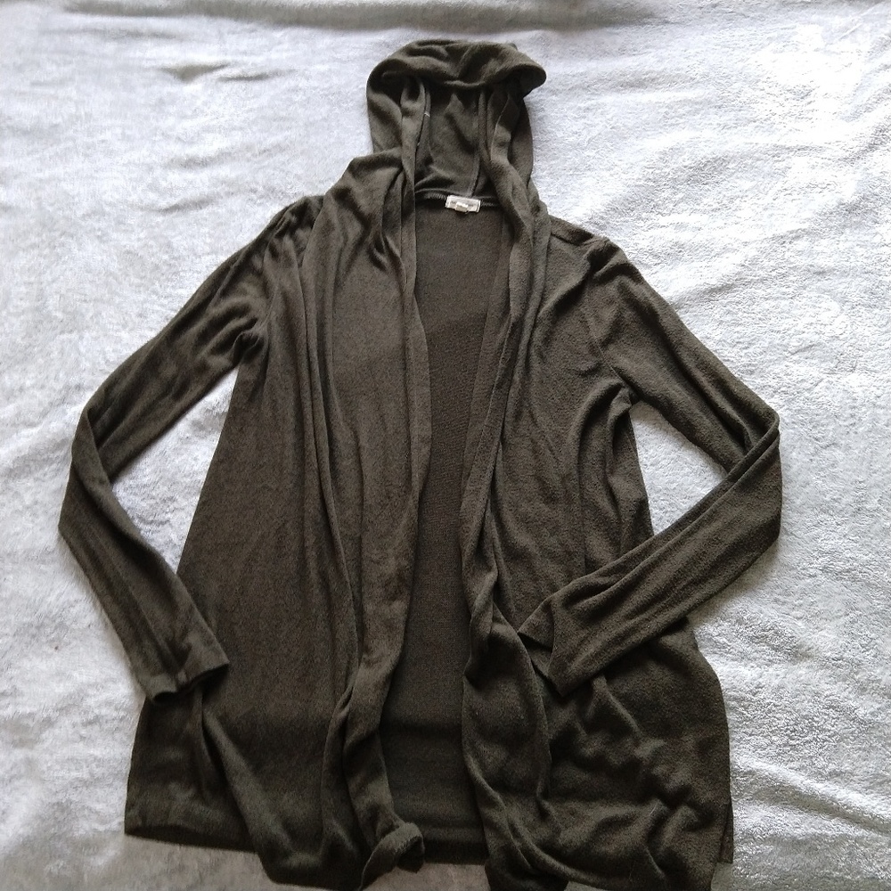 Urban Outfittera Thin Cardigan - Picture 3 of 4